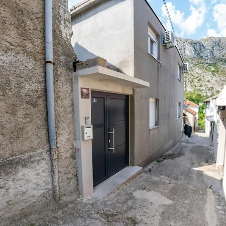Daire Inter Holidays Mostar